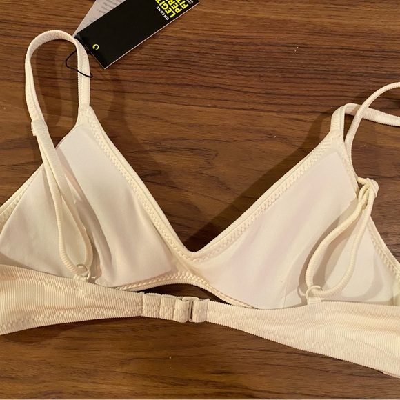 NWT Oneone swimwear. Lara top ivory, Heidi bottom ivory. Size M. - Picture 9 of 10